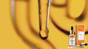 OUHOE  Dimensi C Serum Pencerah   Melembapkan Mengencangkan dan Melembutkan Kulit Mencerahkan Pori-Pori dan Serum