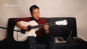 Gitar Semi Akustik Mandalika JW-01 White Tuner LC Free Softcase dan Senar Cadangan