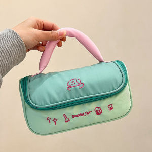 กระเป๋าใส่ปากกาความจุขนาดใหญ่สำหรับนักเรียน 2025 รุ่นใหม่ กระเป๋าใส่ของสำหรับเด็กผู้หญิง วัสดุอื่นๆ กระเป๋าใส่ของสำหรับนักเรียนระดับประถม