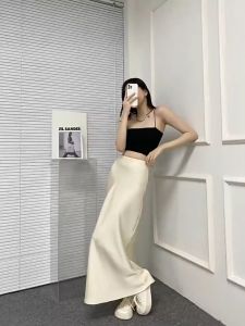 Rok ramping warna solid panjang sedang pelangsing pinggang tinggi gaya Korea yang populer
