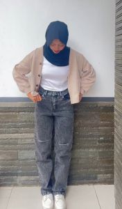 ZEROMIND - Celana Jeans Wanita High Waist Snow Putih - Premium Denim Casual - Slim Straight Abu