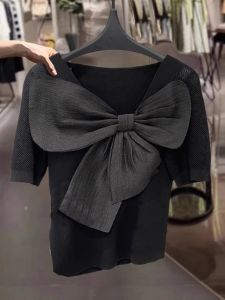 GEBOFU | Áo Thun Tay Ngắn Nơ Lớn Chất Liệu Lụa Mát Black