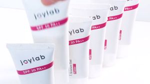 Joylab 3 in 1 Skintone Moisture Tint SPF30 PA++ - (30ml)