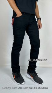 SEFAN JEANS Celana Jeans Jumbo Pria Hitam Pekat 28 44