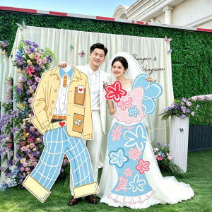 QIANHUAJIAN | Outdoor Wedding Photo Atmosphere Enhancing Decorations Cartoon Costume Props