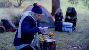 QCF Hand Warmer Penghangat Tangan Foot Warmer Penghangat Kaki isi 2 Heat Pack Camping Hiking Winter