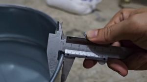 ถังเหล็ก มีฝาปิด ขนาดบรรจุ 50Kg ถังเหล็กหนา แข็งแรง ทนทาน   กว้างxสูง 35x47