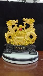 Rồng dát vàng phong thủy năm 2024