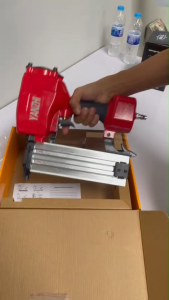 YANZHI แม็กลมตะปู แม็กลม เครื่องยิงตะปูลม รุ่น ST64 (ขาเดี่ยว) ยิงได้ทั้งคอนกรีต  ไม้ ระแนง ใช้กับลูกเบอร์ ST18-64 และ WT25-WT64 มีระบบเซฟตี้