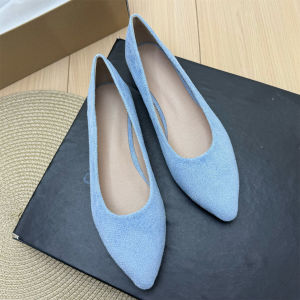 รองเท้าส้นแบนแบบสวมหัวแหลม ทรงเรียบง่าย สไตล์ลำลอง ขนาดใหญ่ รองเท้าผ้าใบแบบสวมสำหรับผู้หญิง รองเท้าฤดูใบไม้ผลิ 2025