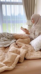 Finetrus - Bedcover Set Sprei Flat Untuk ketebalan 30 cm
