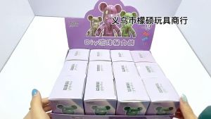 【READY STOCK】DIY Painting Fluid Violent Bear Bearbrick Keychain Mystery Box Handmade Gift Toys 流体暴力熊盲盒 (TOY44)