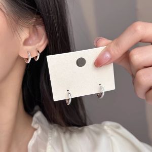 Trendy S925 Silver Square Earrings Womens Ear Cuff 2024 New High-End Sensation Lightweight Luxury Unique Stud Earrings Zircon Ear Ring Ear Jewelry