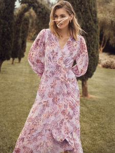 ชุดเดรสยาวทรงเอเอวสูงคอวีแขนยาวผ้าชีฟองสีม่วงสำหรับผู้หญิง ชุดเดรสยาวคลุมเข่าทรงเอเอวสูงคอวีวินเทจ