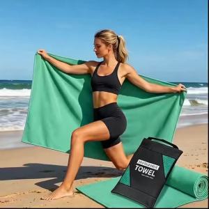 Beach Microfiber Fast-Drying Towel Lightweight Portable Beach Swim Yoga Gym Travel Essentials Super Absorbent Soft Skin-Frien