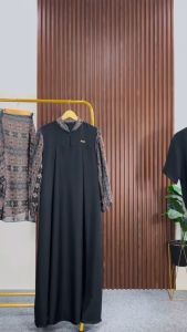 Tribal Set Couple Gamis Koko Sarimbit Lebaran Include Hijab Motif Ethnic Matt Torino - Demore