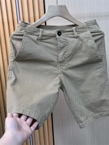 Fashionable Checkered Print Mens Shorts Casual Pants Slim Fit mid Waist Five-Quarter Length Summer New Arrival Youth Style