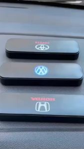 ป้ายทะเบียนมือถือ ของใช้ในรถ หลายยี่ห้อให้เลือก  เหมาะสำหรับรถยนต์ทุกคัน ซ่อนเบอร์ได้ เลขเรืองแสง ทนความร้อนCar พร้อมส่ง