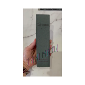 Batu Asah Bermutu Tinggi /HandWork Sharpening Stone Tapping Sharpener Kitchen Knife Hone / A129.1  /Stone Sharpening Stone Sharpener Whetstone Wet Stone Double-Sided Grit Blade Razor Knife Sharpener