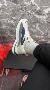 Sepatu Sport Casual Pria & Wanita: Keren, Empuk, Nyaman & Anti Slip