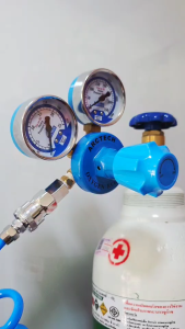 ชุดแพ็คปลา ถังออกซิเจน 1.5 Q ครบชุด ถังใหม่พร้อมก๊าซ สายลมสปริง ยาว 9 M