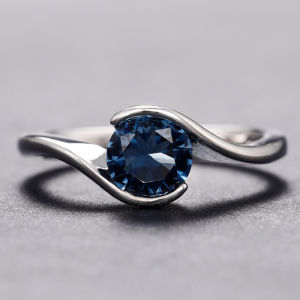 Huitan Luxury Blue Cubic Zirconia Engagement Proposal Rings for Lover Temperament Women Jewelry High Quality Silver Color Rings