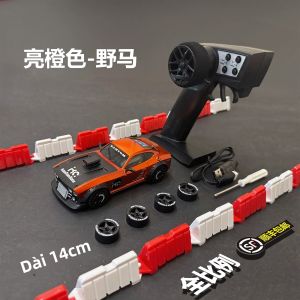 Xe Điều Khiển Từ Xa KAMTOM Dodge RC Tốc Độ Cao Bốn Bánh Dẫn Động Mô Hình Xe Drift Dành Cho Người Lớn Có Đèn Pha LED Dùng Để Đua Xe