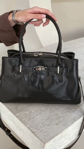 Pabder JY26142 Buckled Square Purse