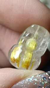 Golden Rutilated Pixiu Bead for bracelet 巴西纯天然钛晶貔貅(通孔) 招正财偏财