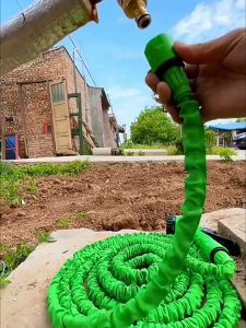 Adjustable Garden Water Spray Gun Hose Nozzle - 7 in 1 Multi Pattern for Car Washing Plant Irrigation Yard Cleaning & High Pressure Watering