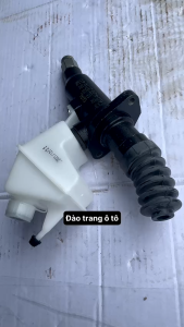 Tổng côn trên SHACMAN F3000 có bình dầu DZ9114230020 16042320640 SL theo xe heo cái trên xe tải