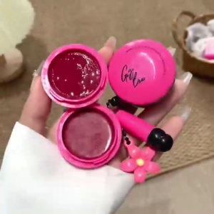 Gegebear Dual-Effect Velvet Moisturizing Lip Gloss: Lightweight And Smooth Long-Lasting Hydration 2-In-1 Lip Gloss Multi-Purpose Lip Color Comes With A Lip Brush.