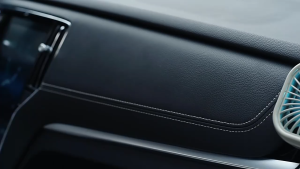 Quiet Portable USB-Powered 3-Speed Car Air Vent Cooling Fan with Multicolor LED Lights Car Fan for Seat Heat Dissipation Auto Accessories