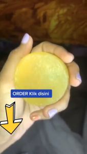 Sabun Muka Wanita BPOM Glowing & Putih QM Brightening / Acne / Antiseptic - Kandungan Atributin - Memutihkan, Mengecilkan Pori, Mengencangkan Kulit, Menghilangkan Flek Hitam & Jerawat (ORI)