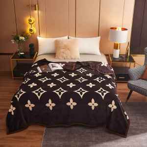 Thick Flannel Blanket Milk Rabbit Velvet