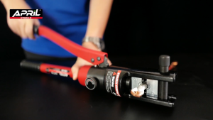 สายไฟไฮดรอลิก 120KN Lug Terminal Crimper Crimping Tool พร้อม 12Dies YQK-300 เหมาะสำหรับสายเชื่อมสายไฟและสายไฟฟ้า