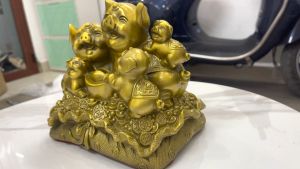 Ống Đựng Tiền Tiết Kiệm Gia Đình Heo Bằng Đồng Kích Thước 22x16x19 Nặng 25Kg Phong Thủy
