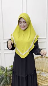 Hijab / Jilbab / Bergo / Kerudung / Khimar Instan Jersey Renda / Model Bergo Serut Renda Rempel Renda Terbaru Termurah, Terjangkau dan Terlaris Kerudung Wanita/ Muslimah Hijab. Bisa COD