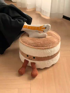 หมอนอิงนุ่มน่ารักสำหรับโซฟาบนเตียง โต๊ะทำงาน ป้องกันการลื่น ซักด้วยเครื่องซักผ้าได้ ของเล่นตกแต่งของขวัญแสนสนุกสำหรับเด็ก ผู้ใหญ่