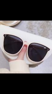 Oversized Square Sunglasses UV400 Protection Trendy Fashion Shades for Men And Women Driving And Outdoor Travel Sun Glasses