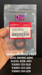 Seal Swing Arm Bagian Dalam Vario 125 OLD / Vario 125 LED OLD NEW / Vario 150 LED OLD NEW KZR NP633