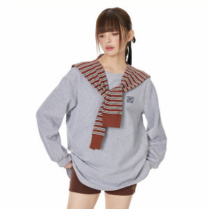 Turn Signal | Fashion Leisure Loose Round Neck Tshirt Long Sleeves Cape
