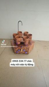 Máy rót rượu tự động 6 ly cao cấp vỏ gỗ