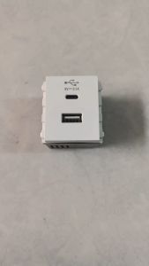 BLAUPUNKT ปลั๊กชาร์จ USB Type C และ Type A 5V 3.1A. ใส่กับหน้ากากพานาโซนิคได้