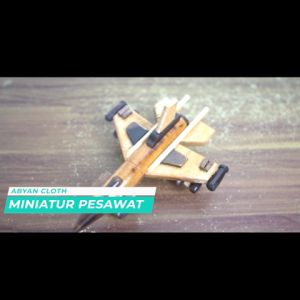 BAYAR DOTEMPAT Kerajinan Miniatur [PESAWAT OLAK ALIK] Kayu Jati- Hiasan Pajangan Dekorasi Rumah - Dekorasi Ruang Tamu - Dekorasi Ruang Kerja