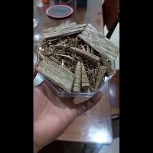 Trầm Hương Xông Nhà Cao Cấp Bộ sản phẩm gồm Than Trầm Dăm Sánh Và Nụ Trầm Từ Nguyên Liệu Tự Nhiên