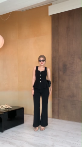 Mendy Set:: ชุดเซ็ทขายาว 2 ชิ้น เสื้อสายเดี่ยวแต่งระบายล่างน่ารัก ชุดเซ็ทขายาวสายเดี่ยวแต่งกระดุมทอง BETTY (ฺB026)