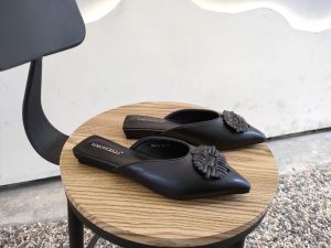 Sandal flat wanita sendal mules import SIMONCELLI