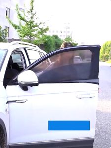 FORCE1 มุ้งรถยนต์ ม่านบังแดดรถยนต์ มุ้งกันยุง ม่านบังแดดรถยนต์ แพ็ค 2 ชิ้น เหมาะกับรถยนต์ทุกรุ่น