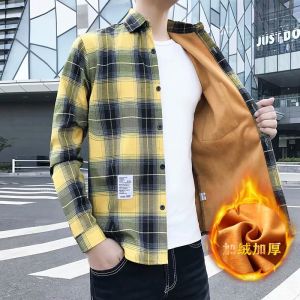 Autumn and Winter Gingham Shirt Mens Velvet Thermal and Thickening Tops Student Korean Slim Fit Shirt Trendy Handsome Jacket
